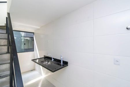 Apartamento à venda com 145m², 2 quartos e 1 vaga Apartamento à venda com 145m², 2 quartos e 1 vagaCozinha