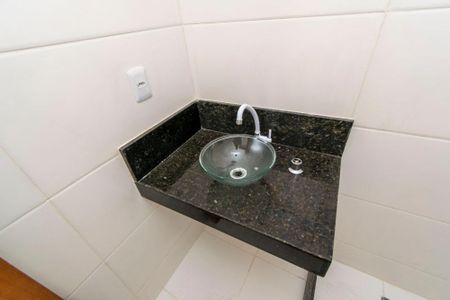 Apartamento à venda com 145m², 2 quartos e 1 vaga Apartamento à venda com 145m², 2 quartos e 1 vagaBanheiro