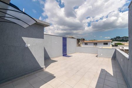 Apartamento à venda com 145m², 2 quartos e 1 vaga Apartamento à venda com 145m², 2 quartos e 1 vagaTerraço