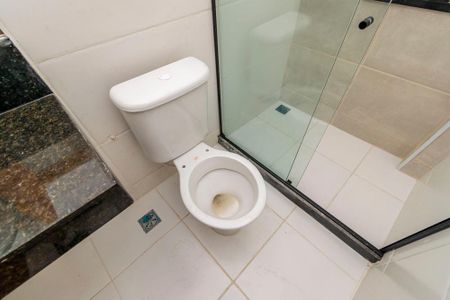 Apartamento à venda com 135m², 2 quartos e 1 vaga Apartamento à venda com 135m², 2 quartos e 1 vagaBanheiro