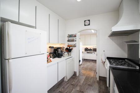 Apartamento à venda com 375m², 3 quartos e 3 vagasCozinha