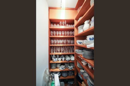 Apartamento à venda com 375m², 3 quartos e 3 vagasDespensa