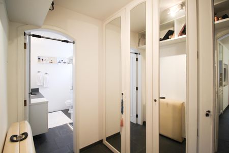 Apartamento à venda com 375m², 3 quartos e 3 vagasCloset da Suíte 2 