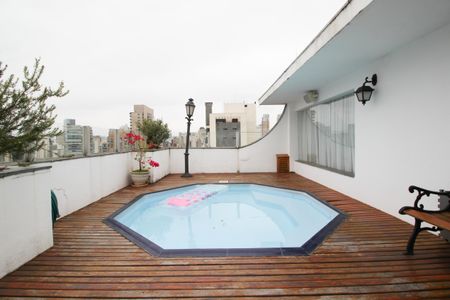 Apartamento à venda com 375m², 3 quartos e 3 vagasPiscina Privativa 