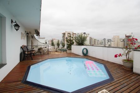Apartamento à venda com 375m², 3 quartos e 3 vagasPiscina Privativa 