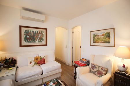 Apartamento à venda com 375m², 3 quartos e 3 vagasSala de TV