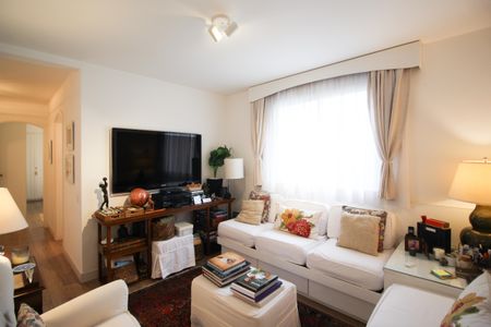 Apartamento à venda com 375m², 3 quartos e 3 vagasSala de TV