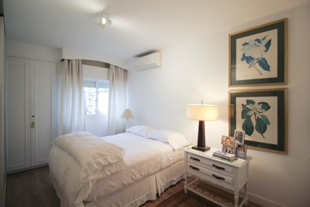 Apartamento à venda com 375m², 3 quartos e 3 vagasQuarto 