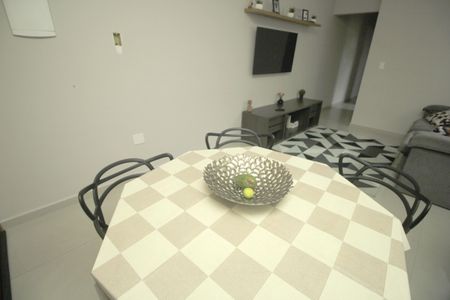 Apartamento à venda com 75m², 3 quartos e 1 vagaSala de Jantar