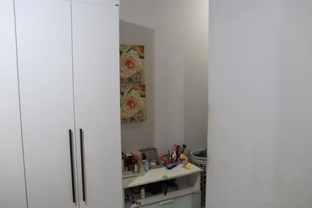 Quarto de casa para alugar com 1 quarto, 34m² em Vila Jardim São Judas Tadeu, Goiânia