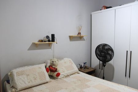 Quarto de casa para alugar com 1 quarto, 34m² em Vila Jardim São Judas Tadeu, Goiânia