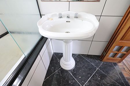 Apartamento à venda com 78m², 2 quartos e sem vagaBanheiro 