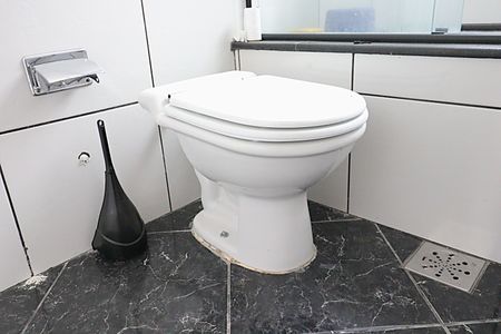 Apartamento à venda com 78m², 2 quartos e sem vagaBanheiro 