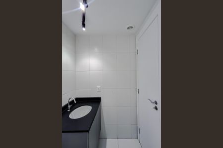 Apartamento para alugar com 37m², 1 quarto e sem vaga Apartamento para alugar com 37m², 1 quarto e sem vagaBanheiro da Suíte