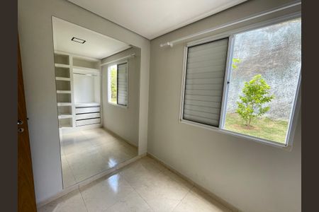 Quarto 1 de apartamento para alugar com 2 quartos, 47m² em Jardim Isis, Cotia