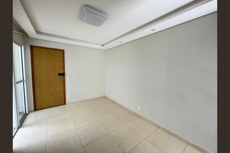 Sala de apartamento para alugar com 2 quartos, 47m² em Jardim Isis, Cotia