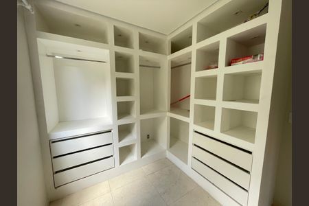 Quarto 1 de apartamento para alugar com 2 quartos, 47m² em Jardim Isis, Cotia