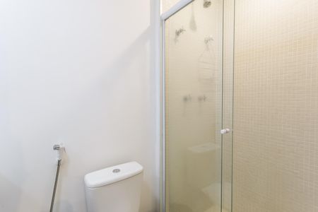 Banheiro de kitnet/studio para alugar com 1 quarto, 40m² em Vila Olímpia, São Paulo