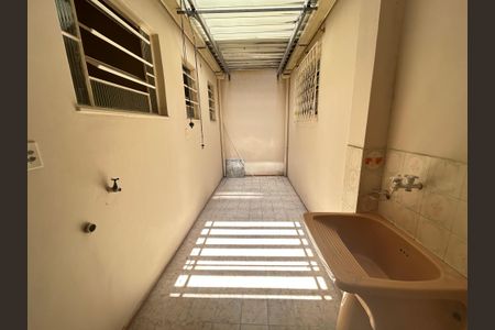 Apartamento para alugar com 80m², 2 quartos e 1 vagaÁrea de Serviço