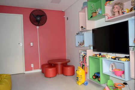 Apartamento à venda com 36m², 1 quarto e sem vagaÁrea comum