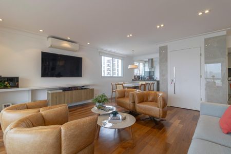 Apartamento à venda com 142m², 2 quartos e 4 vagasSala