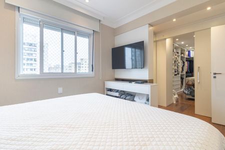 Apartamento à venda com 142m², 2 quartos e 4 vagasQuarto Suíte 1