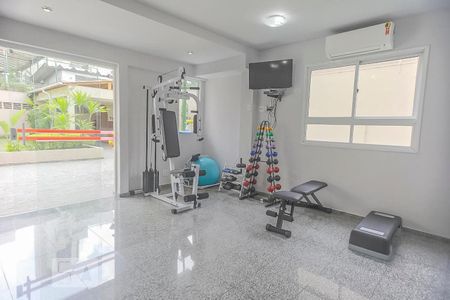 Apartamento à venda com 142m², 2 quartos e 4 vagasÁrea comum - Academia