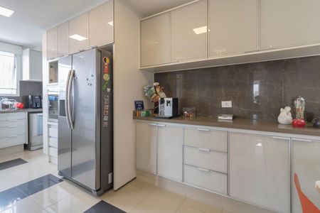 Apartamento à venda com 142m², 2 quartos e 4 vagasCozinha
