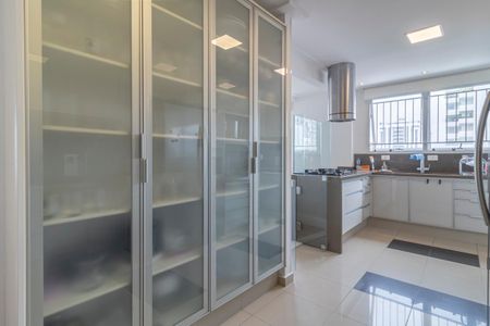 Apartamento à venda com 142m², 2 quartos e 4 vagasCozinha