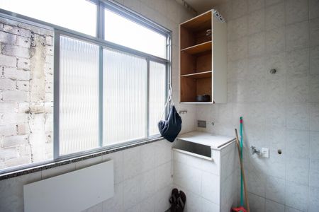 Apartamento para alugar com 75m², 2 quartos e sem vagaÁrea de Serviço