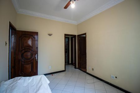 Sala de apartamento para alugar com 2 quartos, 75m² em Ramos, Rio de Janeiro
