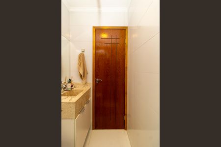 Apartamento à venda com 56m², 2 quartos e 1 vaga Apartamento à venda com 56m², 2 quartos e 1 vagaBanheiro