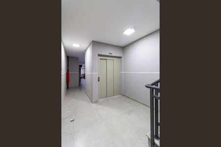 Apartamento à venda com 56m², 2 quartos e 1 vaga Apartamento à venda com 56m², 2 quartos e 1 vagaÁrea comum - Elevador