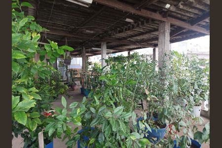 Casa à venda com 300m², 5 quartos e 1 vaga Casa à venda com 300m², 5 quartos e 1 vagaÁrea externa