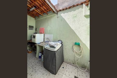 Casa à venda com 120m², 3 quartos e 1 vagaÁrea de Serviço