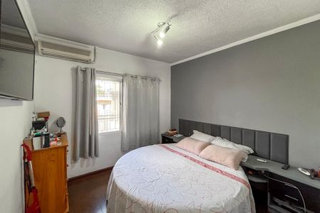 Quarto 1 de casa à venda com 3 quartos, 120m² em Vila Santa Teresa (zona Sul), São Paulo