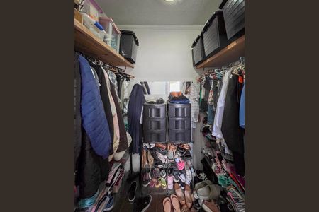 Casa à venda com 120m², 3 quartos e 1 vagaCloset