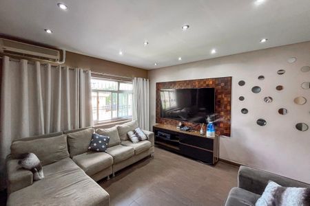 Casa à venda com 120m², 3 quartos e 1 vagaSala 1