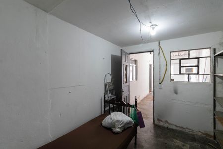 Casa à venda com 300m², 2 quartos e 1 vagaQuarto de Serviço