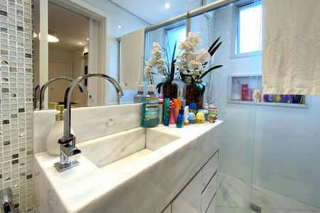 Apartamento à venda com 128m², 3 quartos e 1 vagaBanheiro da Suíte 1