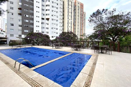 Apartamento à venda com 128m², 3 quartos e 1 vagaÁrea comum - Piscina