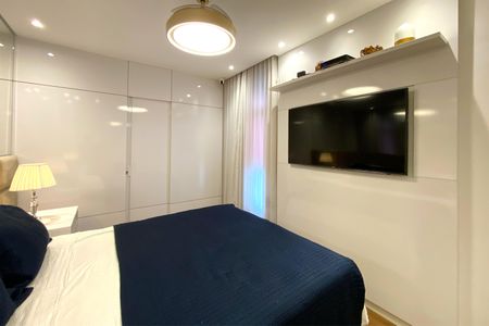 Apartamento à venda com 128m², 3 quartos e 1 vagaSuite 1