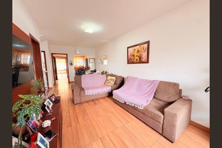 Sala de casa para alugar com 4 quartos, 200m² em Jardim Florestal, Jundiaí