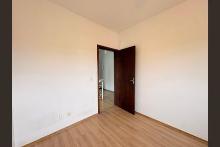 Casa à venda com 200m², 4 quartos e 4 vagasQuarto 2