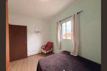 Casa à venda com 200m², 4 quartos e 4 vagasQuarto 4