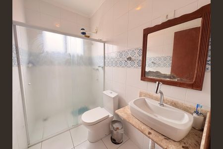 Casa à venda com 200m², 4 quartos e 4 vagasBanheiro Social