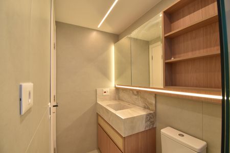 Apartamento para alugar com 82m², 2 quartos e 1 vagaBanheiro da Suíte