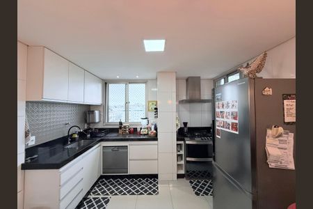 Apartamento à venda com 3 quartos, 120m² em Nova Esperança, Belo Horizonte