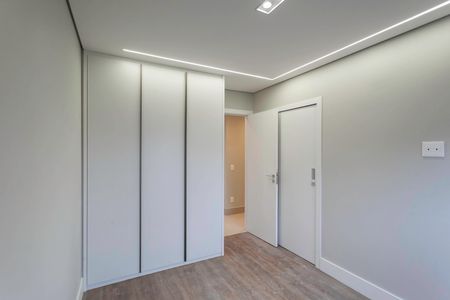 Semi suíte 1 de apartamento à venda com 3 quartos, 110m² em Gutierrez, Belo Horizonte