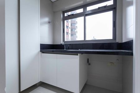 Apartamento à venda com 110m², 3 quartos e 2 vagasÁrea de serviço 